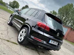 Schwarz Gebraucht 2014 VW Tiguan R-line SUV | 16.900 € (Etwas zu teuer)