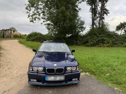 Blau Gebraucht 1999 BMW 323 M Sport Coupé | 4.400 € (Fairer Preis)
