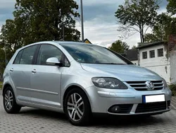 Silber Gebraucht 2006 VW Golf V Limousine | 3.690 € (Guter Preis)