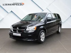 Schwarz Gebraucht 2015 Dodge Grand Caravan Van / Kleinbus | 15.990 € (Fairer Preis)