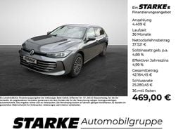 Grau (mangangrau metallic) Gebraucht 2023 VW Passat Elegance+ Kombi | 41.440 €