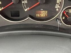 Silber Gebraucht 2006 Opel Meriva Cosmo Van / Kleinbus | 2.100 € (Superpreis)