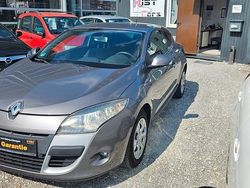 Grau Gebraucht 2010 Renault Mégane Coupé Dynamique Coupé | 4.290 € (Fairer Preis)