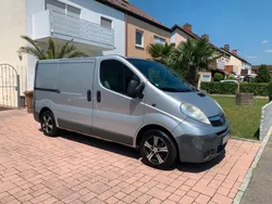 Silber Gebraucht 2008 Opel Vivaro Van | 4.500 € (Guter Preis)