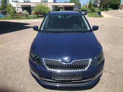 Blau Gebraucht 2018 Skoda Fabia Clever Kombi | 7.300 € (Superpreis)