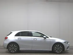 Silber Gebraucht 2021 Mercedes A200 Limousine | 17.480 € (Superpreis)
