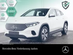 Weiß Gebraucht 2024 Mercedes EQA300 Advanced SUV | 33.490 € (Guter Preis)