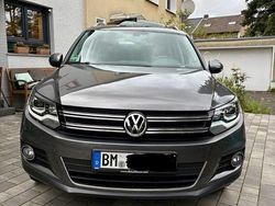 Grau Gebraucht 2014 VW Tiguan Sportline SUV | 16.900 € (Fairer Preis)