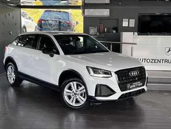 Weiß Gebraucht 2023 Audi Q2 Advanced SUV | 20.800 € (Fairer Preis)