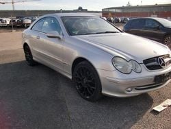Silber Gebraucht 2004 Mercedes CLK200 Avantgarde Coupé | 1.799 € (Superpreis)