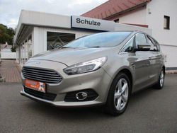 Silber metallic Gebraucht 2015 Ford S-MAX Titanium Van / Kleinbus | 17.690 € (Teuer)
