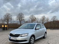 Silber Gebraucht 2017 Skoda Fabia Kleinwagen | 8.200 € (Fairer Preis)