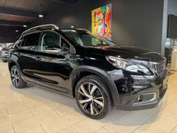 Schwarz Gebraucht 2018 Peugeot 2008 Allure SUV | 9.990 € (Fairer Preis)