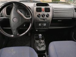 Schwarz Gebraucht 2005 Opel Agila Kleinwagen | 1.050 € (Guter Preis)