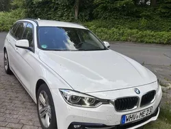 Weiß Gebraucht 2019 BMW 320 Sport Line Kombi | 15.500 € (Guter Preis)