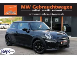 Midnight black ii (metallic) Gebraucht 2022 Mini Cooper Kleinwagen | 17.490 € (Guter Preis)