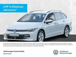Pure white Gebraucht 2024 VW Golf VIII Life Kombi | 24.890 € (Fairer Preis)