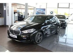Schwarz Gebraucht 2024 BMW 120 M Sport Kleinwagen | 41.555 € (Etwas zu teuer)