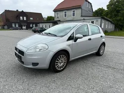 Grau Gebraucht 2011 Fiat Grande Punto Basis Kleinwagen | 4.500 € (Fairer Preis)