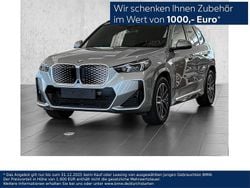 Spacesilber metallic Neu 2025 BMW iX1 M Sport SUV | 48.550 € (Guter Preis)