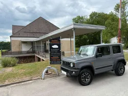 Medium gray Gebraucht 2020 Suzuki Jimny Comfort+ SUV | 32.970 € (Etwas zu teuer)