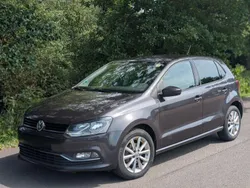 Grau Gebraucht 2015 VW Polo LOUNGE Kleinwagen | 8.000 € (Fairer Preis)