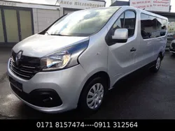 Platingrau Gebraucht 2017 Renault Trafic Expression Van | 14.950 € (Fairer Preis)