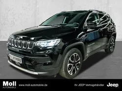 Black clear coat Gebraucht 2023 Jeep Compass Limited SUV | 32.380 € (Etwas zu teuer)