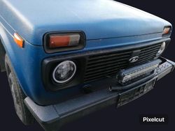 Blau Gebraucht 2009 Lada niva SUV | 5.499 € (Superpreis)