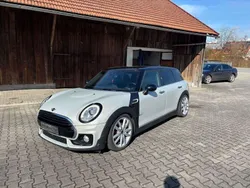 Weiß Gebraucht 2018 Mini Cooper Clubman Kombi | 15.800 € (Fairer Preis)