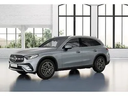 Metalliclack hightechsilber Gebraucht 2024 Mercedes GLC200 AMG SUV | 52.490 € (Fairer Preis)