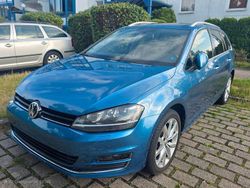 Blau Gebraucht 2013 VW Golf VII Highline Kombi | 9.000 € (Guter Preis)