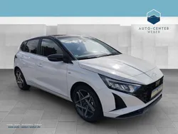 Atlas white/ phantom black Gebraucht 2024 Hyundai i20 Prime Kleinwagen | 20.489 € (Guter Preis)