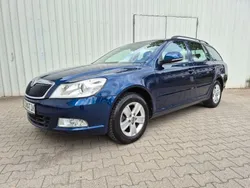 Blau Gebraucht 2010 Skoda Octavia Impuls Edition Kombi | 7.499 € (Fairer Preis)
