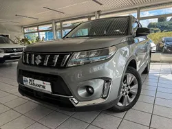 Glactic/cosmic black pearl met Gebraucht 2023 Suzuki Vitara Comfort SUV | 20.999 € (Fairer Preis)