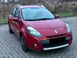 Rot Gebraucht 2012 Renault Clio GrandTour Kombi | 4.999 €