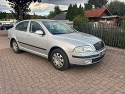 Silber Gebraucht 2006 Skoda Octavia Limousine | 2.850 € (Teuer)