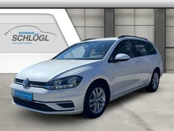 Weiß Gebraucht 2019 VW Golf VII Comfortline Kombi | 14.950 € (Etwas zu teuer)