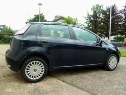 Blau Gebraucht 2014 Fiat Punto Street Limousine | 3.999 € (Guter Preis)
