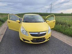 Gelb Gebraucht 2010 Opel Corsa Eco Limousine | 3.000 € (Guter Preis)