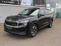 Schwarz schwarzmagic perleffekt metallic Gebraucht 2024 Skoda Kodiaq Selection SUV | 40.980 € (Fairer Preis)