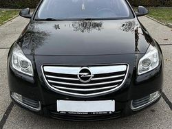 Schwarz Gebraucht 2013 Opel Insignia Limousine | 5.900 € (Guter Preis)