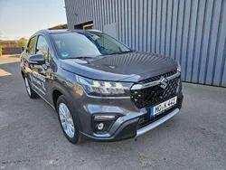Grau Gebraucht 2024 Suzuki SX4 S-Cross Comfort SUV | 25.900 € (Fairer Preis)