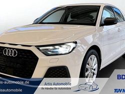 Cortinaweiß Gebraucht 2023 Audi A1 Sportback Ambiente Kleinwagen | 22.990 € (Guter Preis)