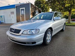 Grau Gebraucht 2003 Opel Omega Kombi | 1.690 € (Fairer Preis)