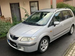 Grau Gebraucht 2001 Mazda Premacy Van / Kleinbus | 1.500 €