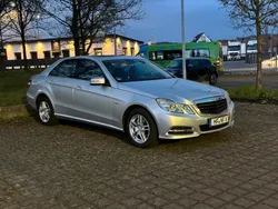 Mercedes E220