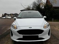 Weiß Gebraucht 2017 Ford Fiesta Trend Kleinwagen | 6.500 € (Fairer Preis)