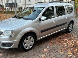 Grau Gebraucht 2009 Dacia Logan MCV Kombi | 1.600 € (Guter Preis)