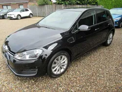 Schwarz Gebraucht 2016 VW Golf VII LOUNGE Limousine | 11.950 € (Fairer Preis)